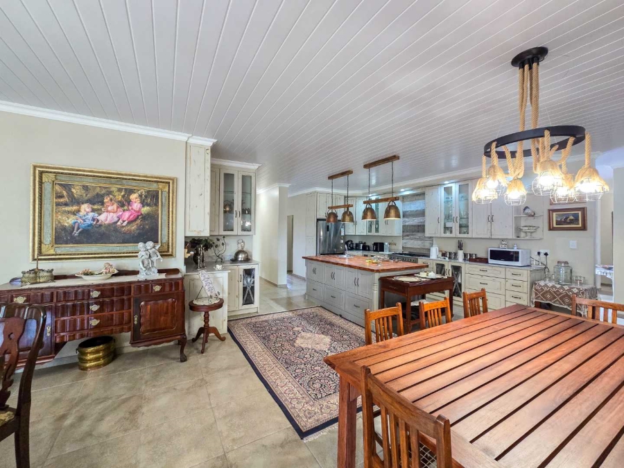 3 Bedroom Property for Sale in Stilbaai Wes Western Cape